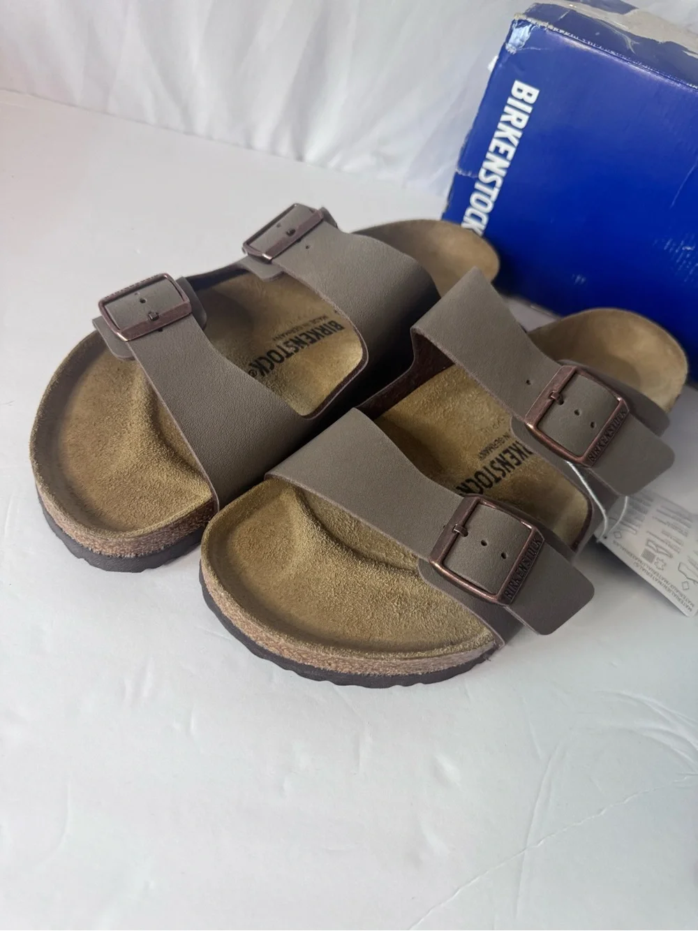 Birkenstock Arizona Olive Green Two-Strap Sandals Mens 10